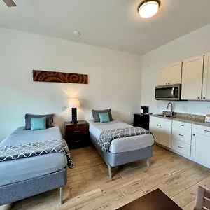  Apartment Unit 7 Maui Ohana Modern